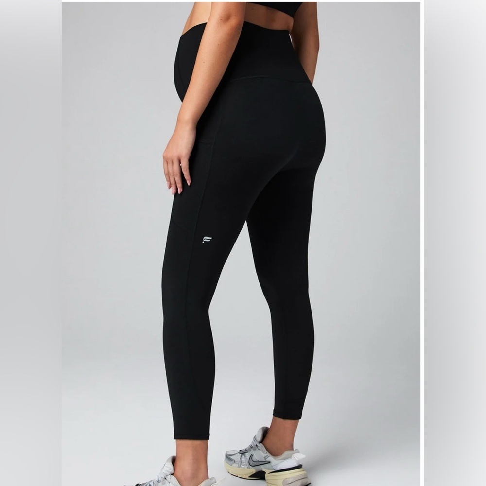 Fabletics PureLuxe High-Waisted Maternity 7/8 Legging size Large - Picture 2 of 9